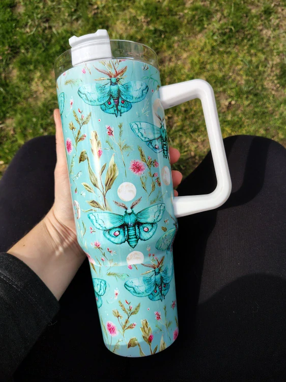 MAXI Termohrnek Můra