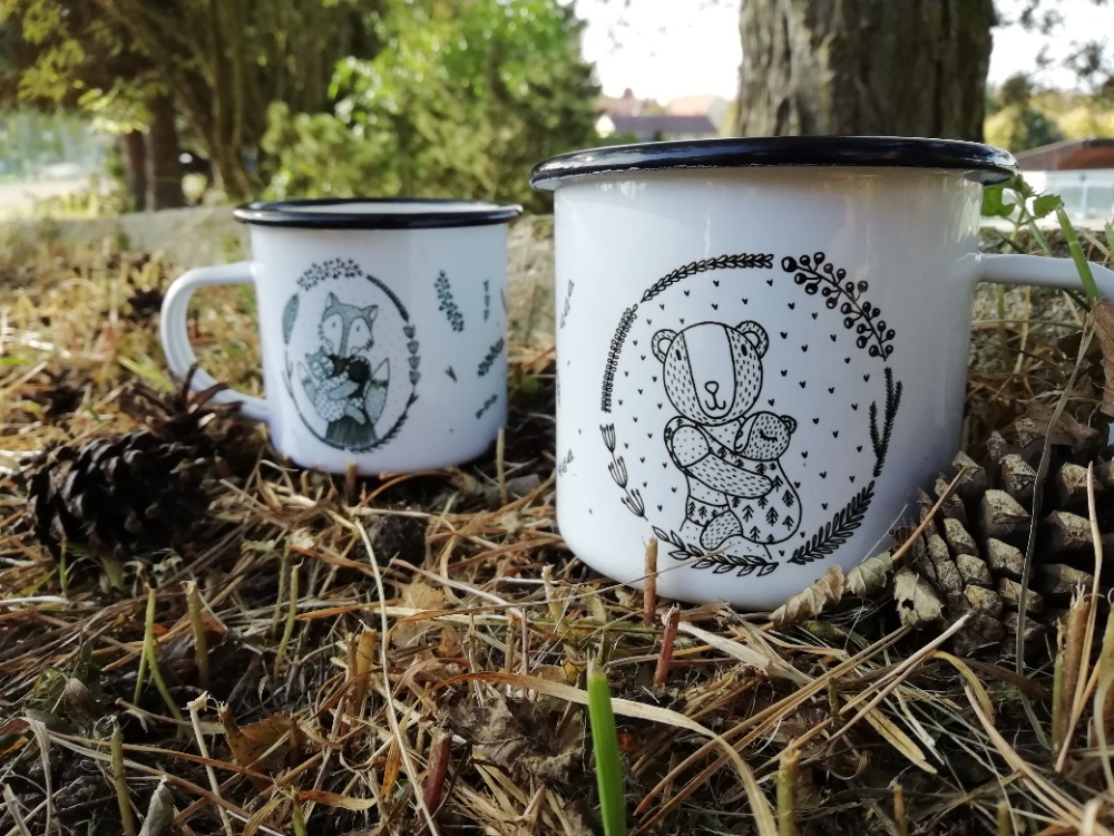 Plecháček Medvídek nosící 