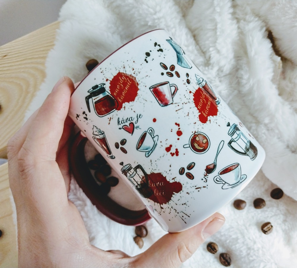 Hrnek" Teplé už mi ani nechutná" 