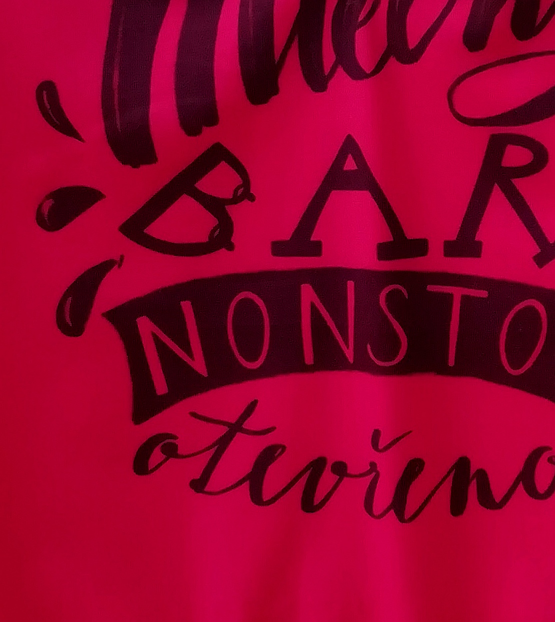 Kojicí tričko Mléčný bar