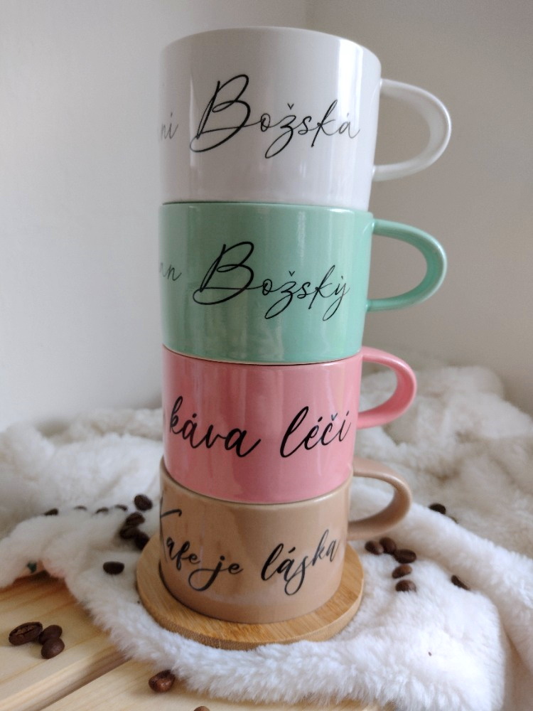 Makronka "Kafe je láska"