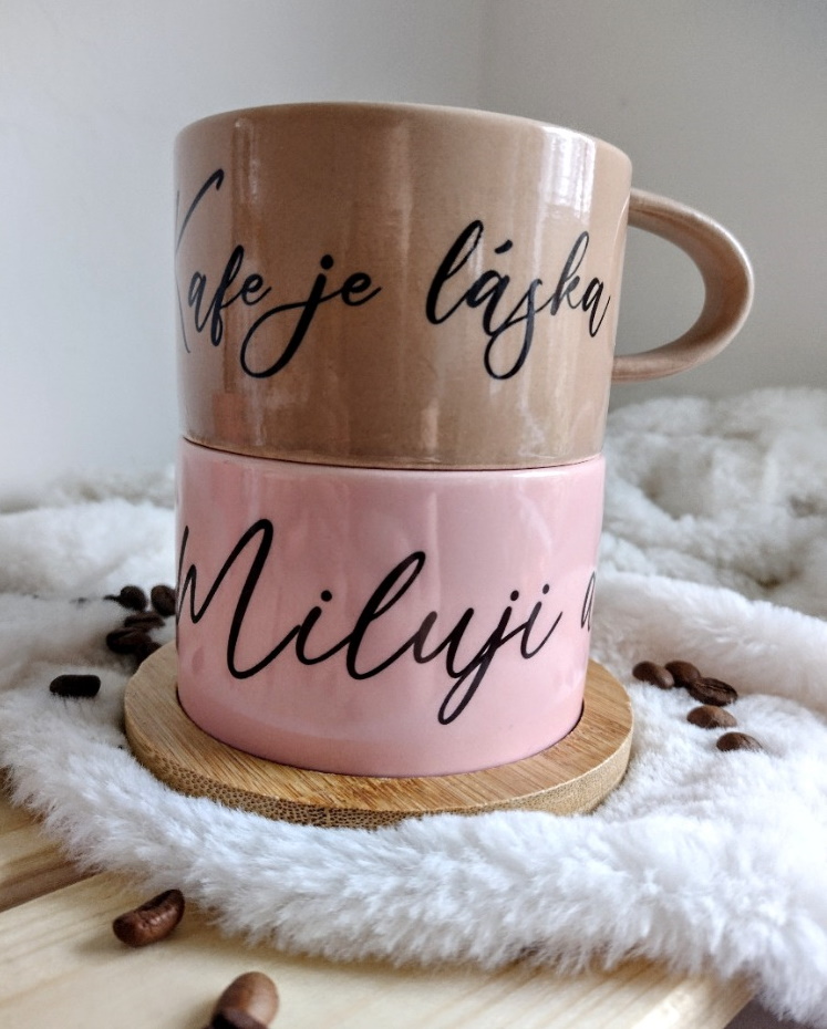 Makronka "Kafe je láska"